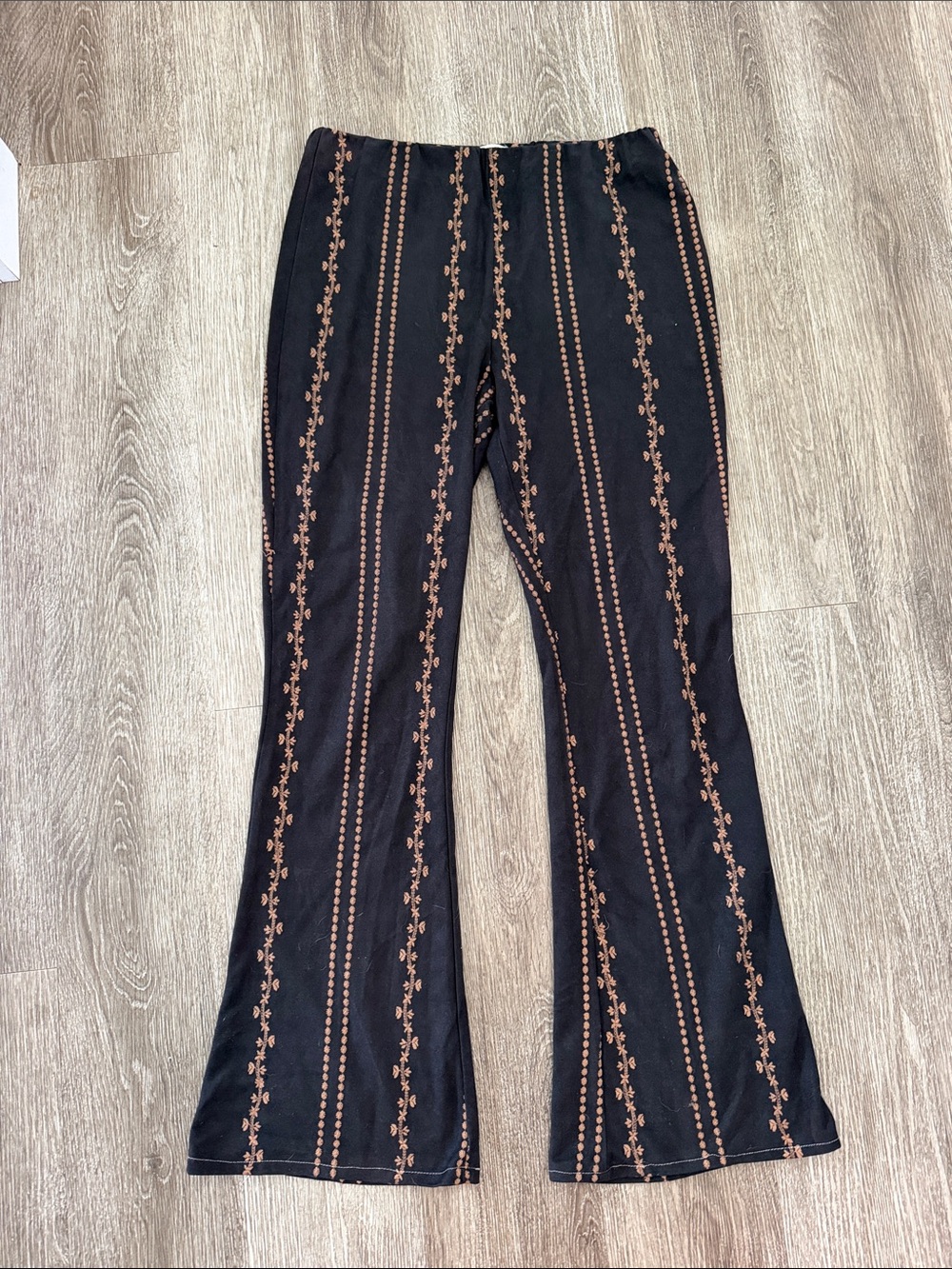 Honey Belle boho fairy festival bootleg pants black tan floral print small